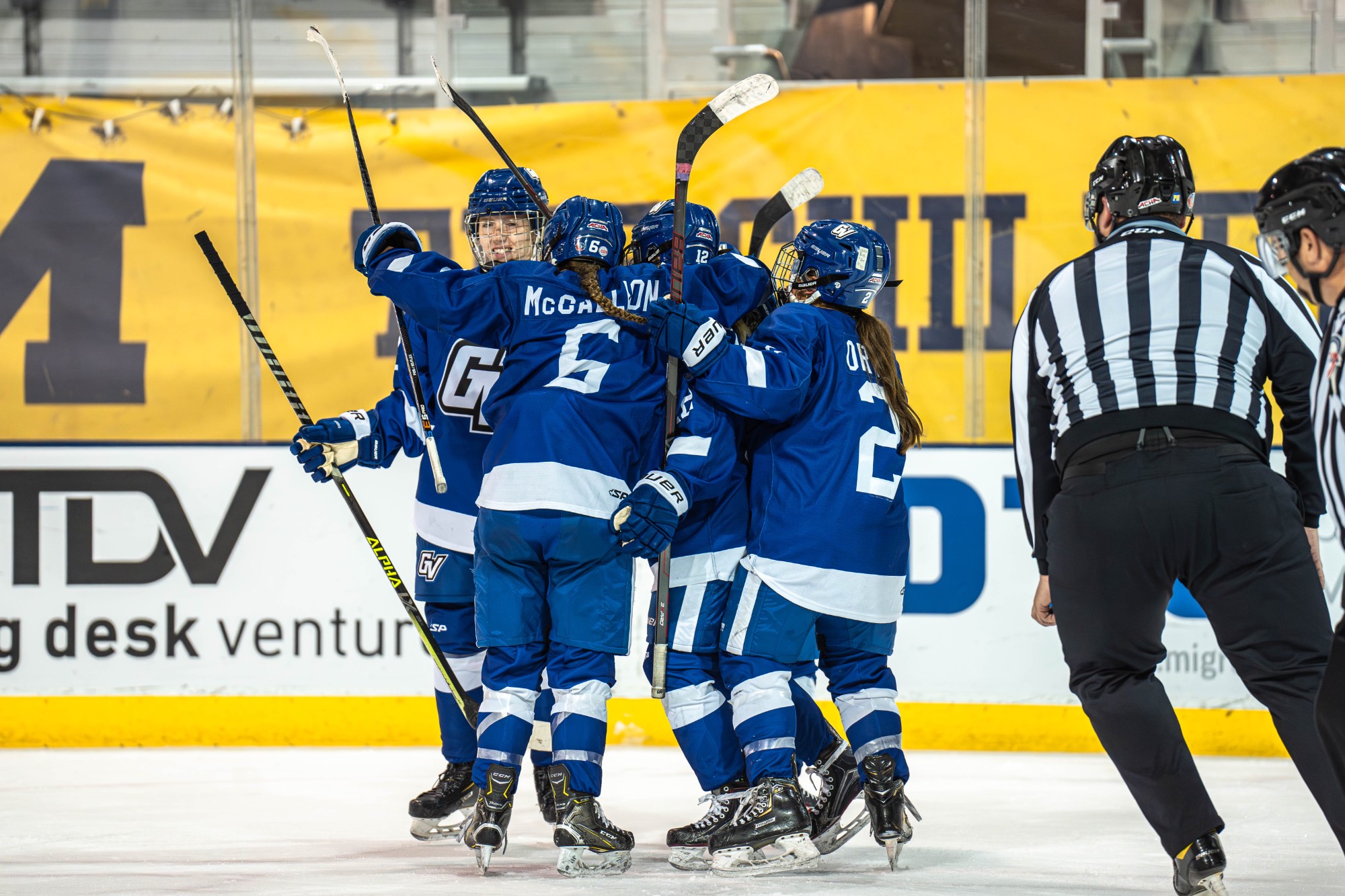 GVSU Women&#8217;s Hockey